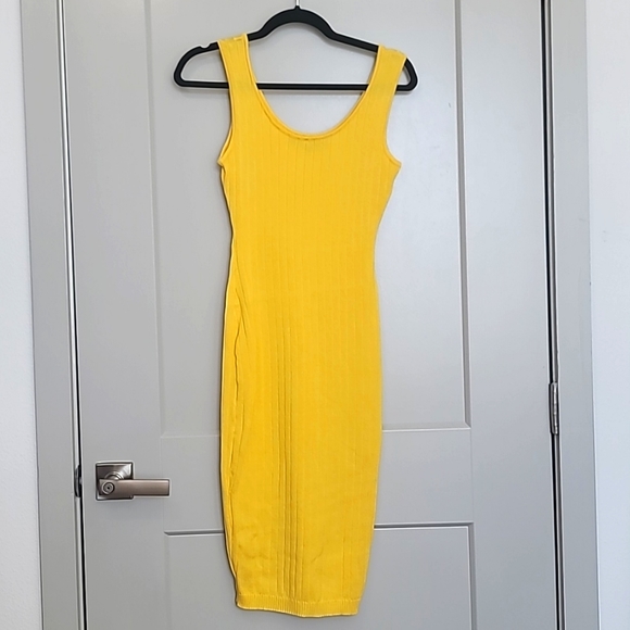 Dresses & Skirts - Yellow Bodycon